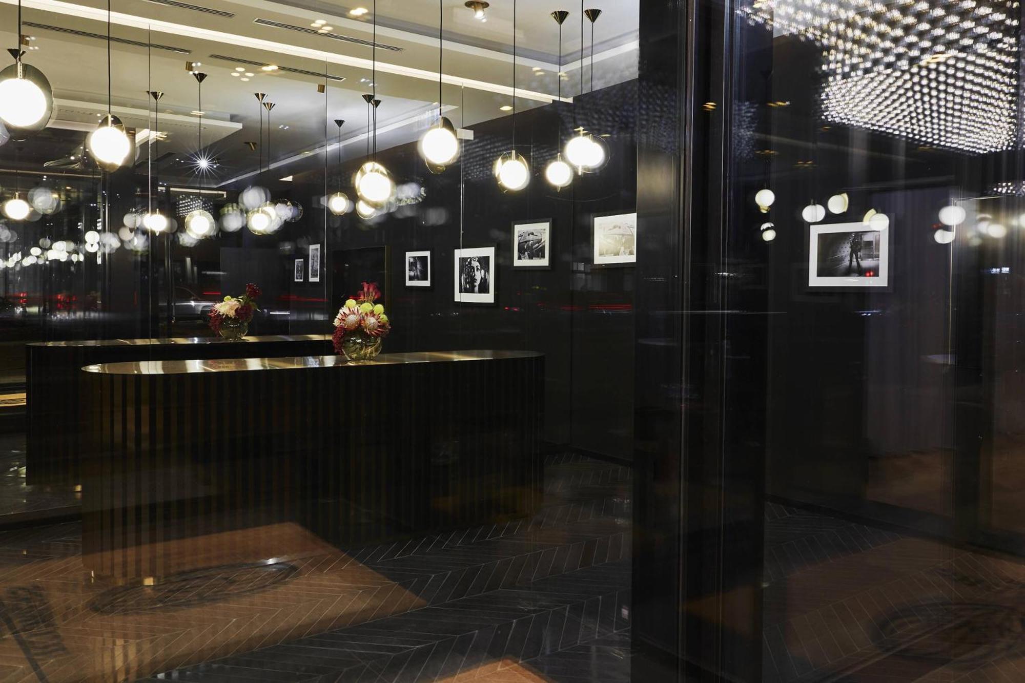 루머스 뮌헨, 오토그래프 컬렉션 호텔 외부 사진 The lobby of the hotel