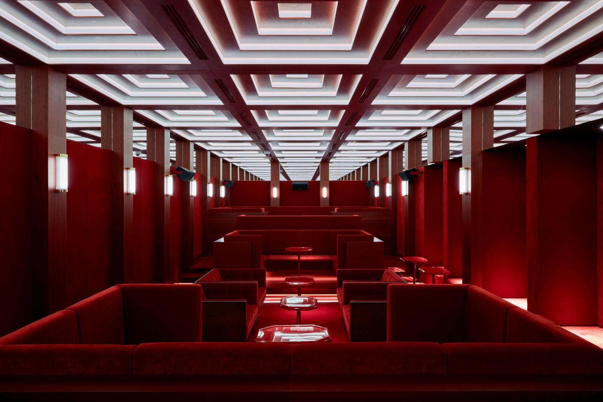 루머스 뮌헨, 오토그래프 컬렉션 호텔 외부 사진 The interior of the National Assembly