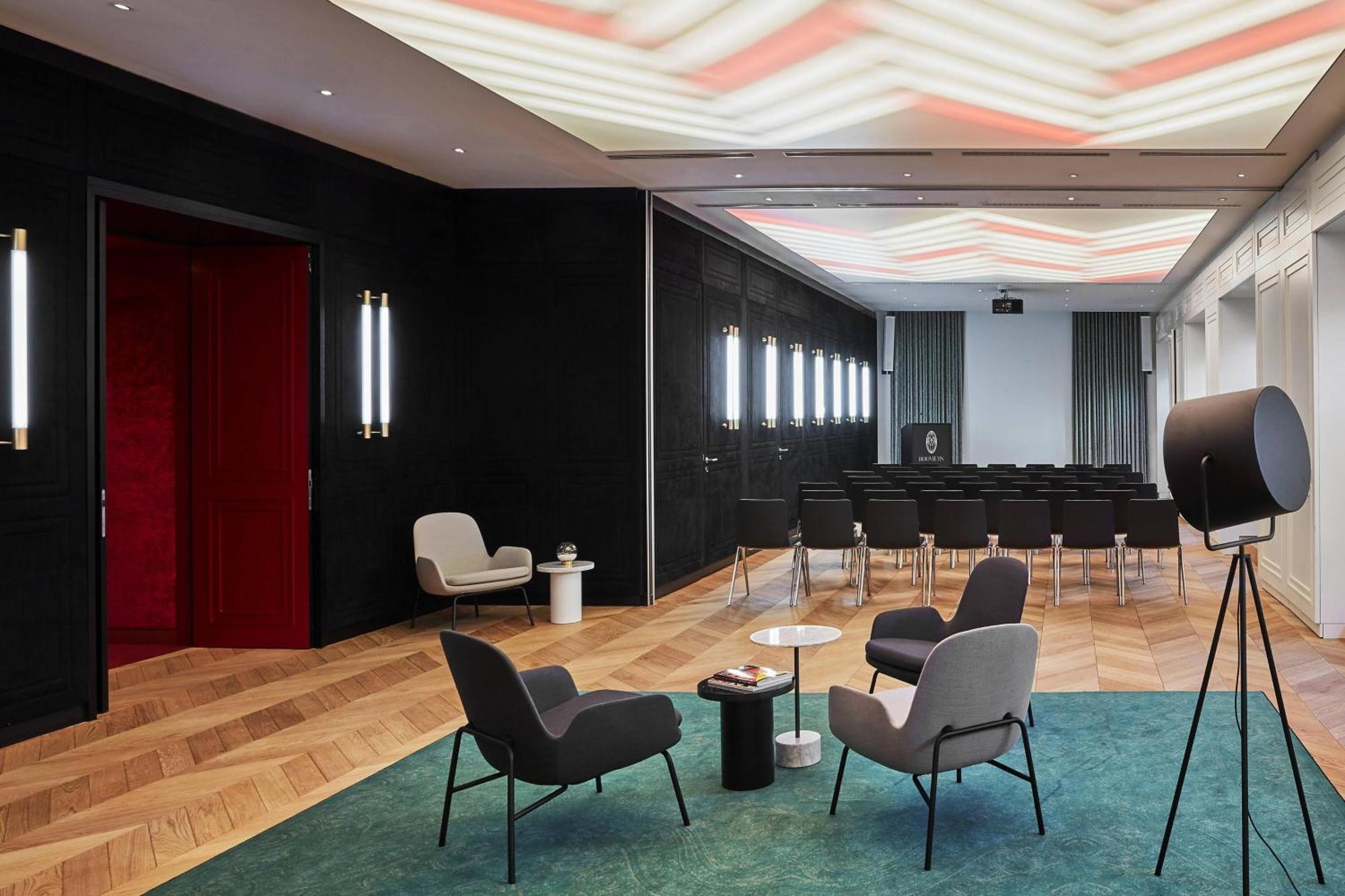 루머스 뮌헨, 오토그래프 컬렉션 호텔 외부 사진 The 2018-built office of the German Federal Ministry of Foreign Affairs in Berlin