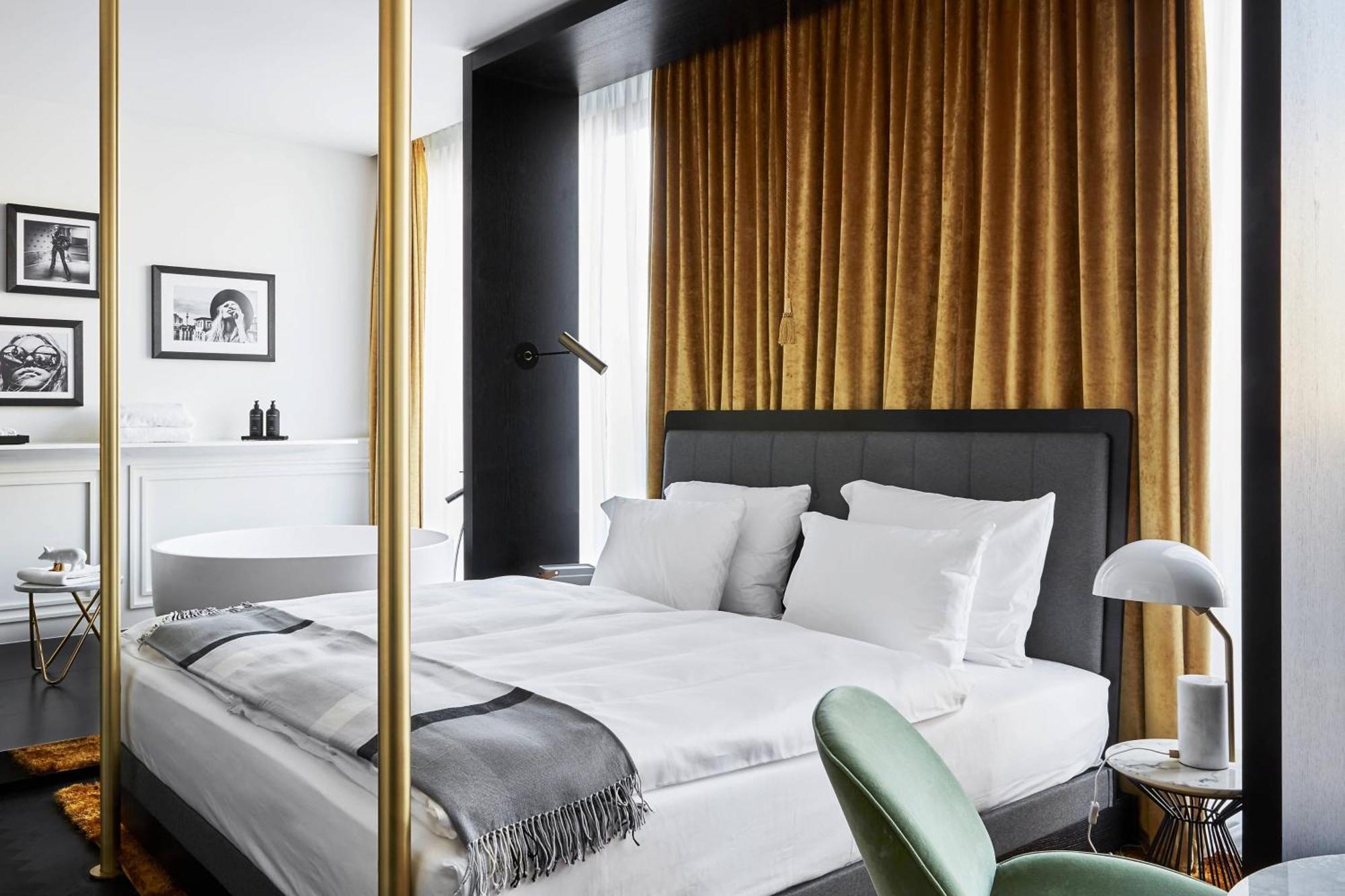 루머스 뮌헨, 오토그래프 컬렉션 호텔 외부 사진 A room at the Hotel Axelmannstein
